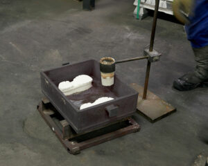 Fabrication de semelles à chaussure à la fonderie